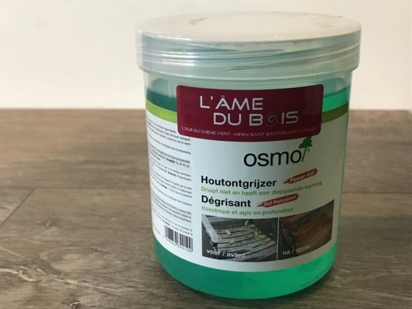 Dégrisant pour bois extérieur en 0.5L