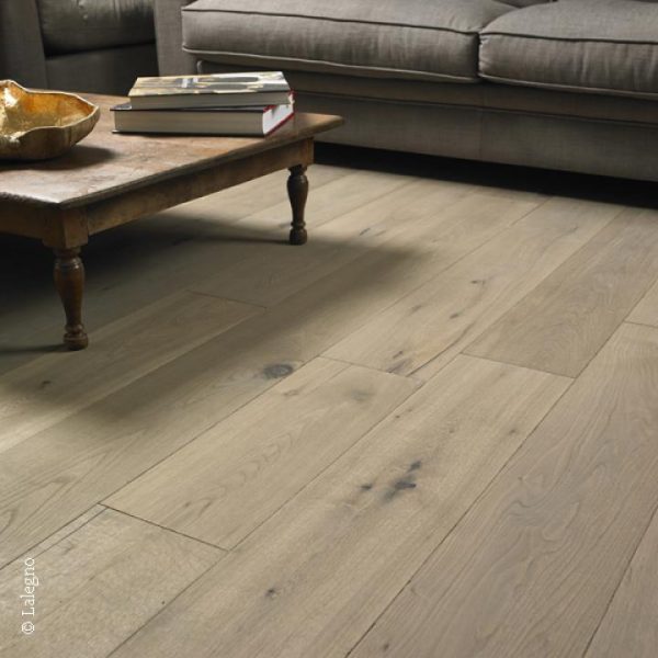 Parquet MERLOT vieilli à la main, fumé huilé gris