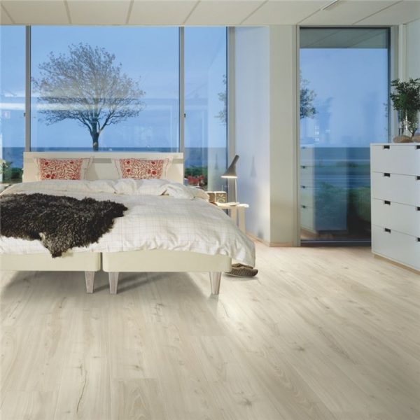 DRAMMEN CHENE CLAIR OBSCURE 05015 PERGO